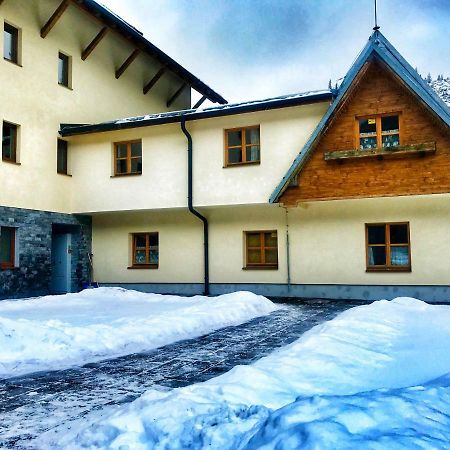 Apartman Lucky-Rea Deménvölgy Kültér fotó