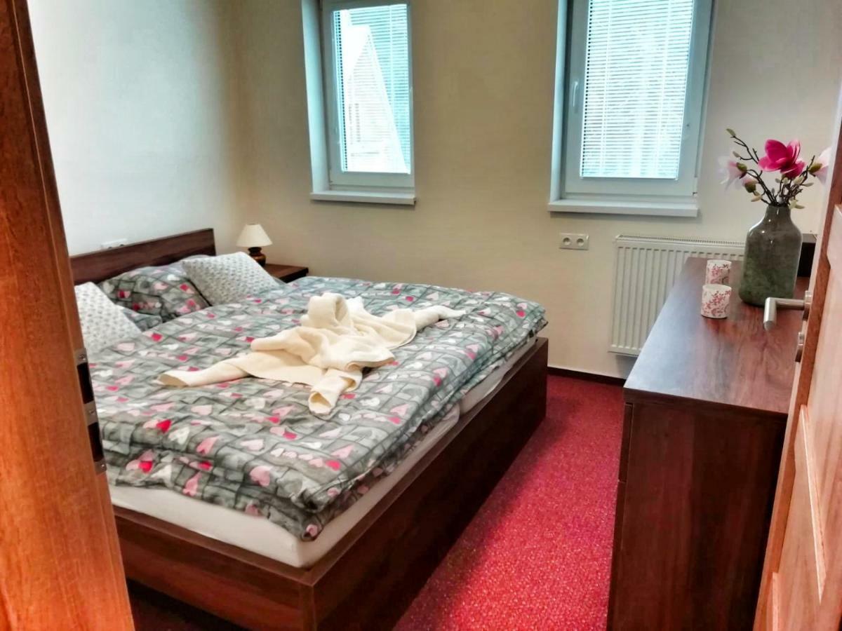 Apartman Lucky-Rea Deménvölgy Kültér fotó