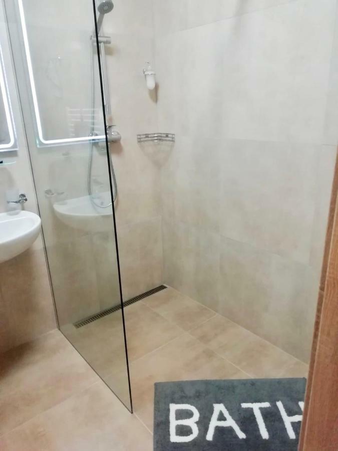 Apartman Lucky-Rea Deménvölgy Kültér fotó