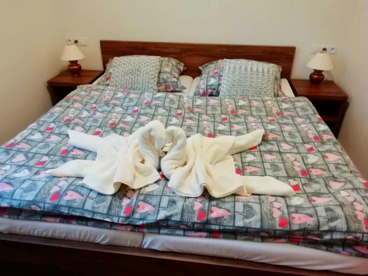 Apartman Lucky-Rea Deménvölgy Kültér fotó